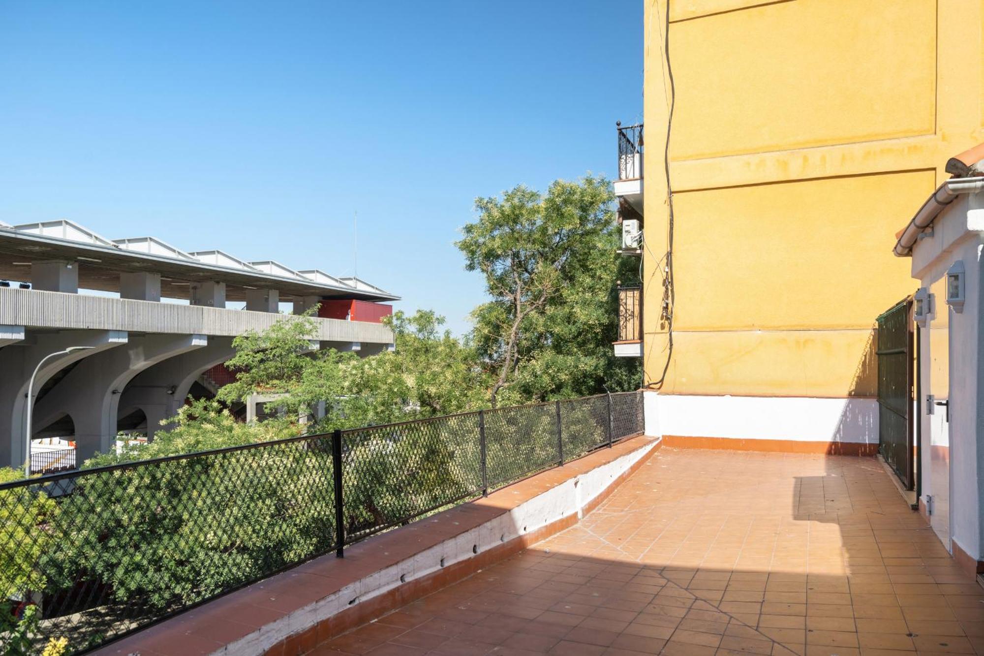 Appartement En La Avda De La Albufera Alquiler Temporal *